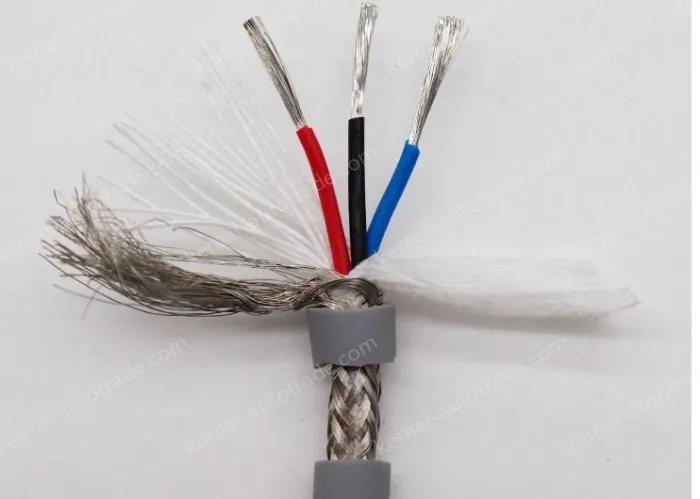 TRVVP Highly flexible 4 cores*0.75 square